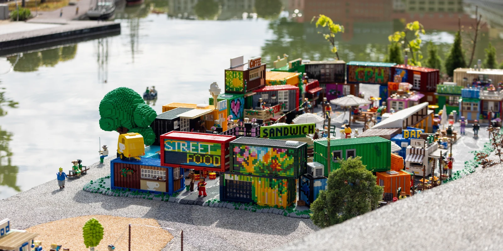 More Than a Million LEGO® Bricks Move Into Miniland – New Copenhagen Harbor District Opens at LEGOLAND® Billund
